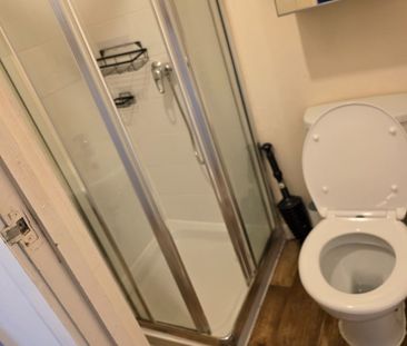 1 Bed Flat, Clapham Road, SW9 - Photo 5