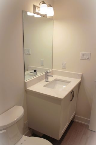 For Lease - 8 Sayers Lane Unit# 15, Richmond Hill, Ontario - Photo 4