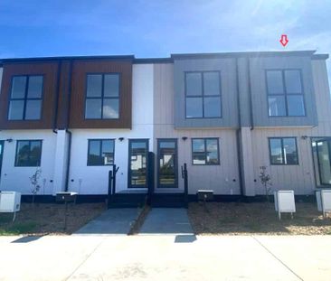 Townhouse - Photo 4