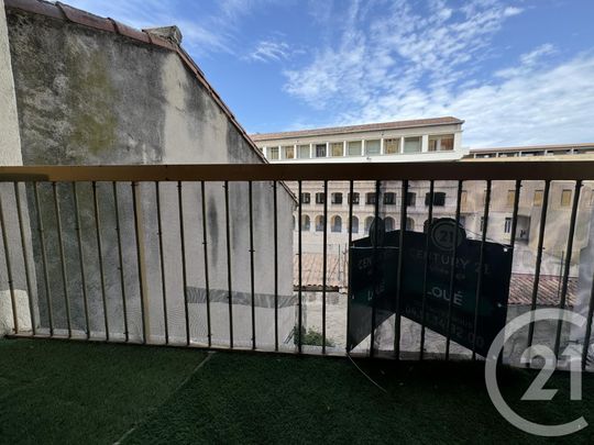 Location Appartement 1 pièce 27m² MARSEILLE 4ème - Photo 1