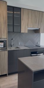 For Lease - 1037 The Queensway N/A Unit# 604, Toronto, Ontario - Photo 3