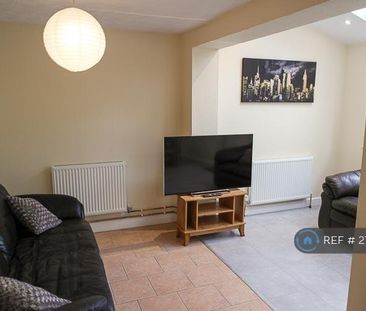 7 bedroom terraced house to rent - Photo 3