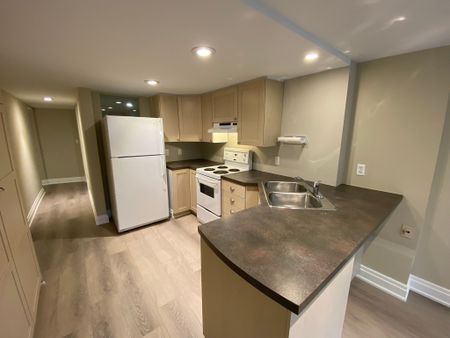 For Lease - 2 Rougecrest Drive Unit# Lower, Markham, Ontario - Photo 5