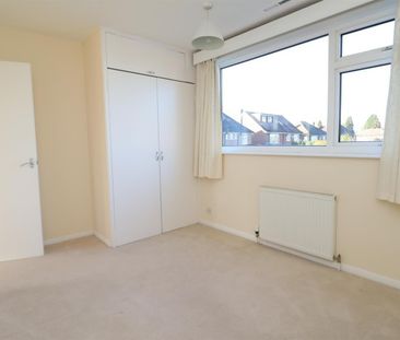 4 BED Detached house To rent - Photo 5