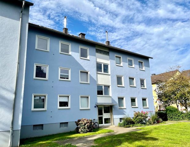 Mit Balkon im Erdgeschoss! Attraktive 3-Zimmer-Wohnung in Menden Platte Heide - Photo 1