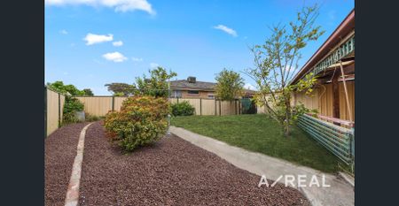 Comfortable Family Living in a Convenient Location - Photo 5