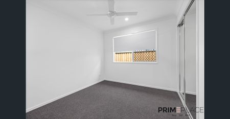 Modern, spacious and convenient 4 Bedroom Home - Photo 3