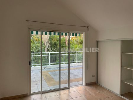 Location Appartement 4 pièces 79m² - Photo 5