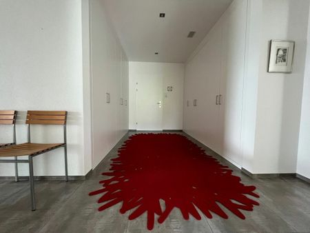 Exklusive Erdgeschosswohnung mit riesigem Balkon und toller Aussicht - Foto 2