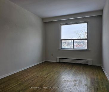 For Lease - 423 Pharmacy Avenue Unit# 3, Toronto, Ontario - Photo 6