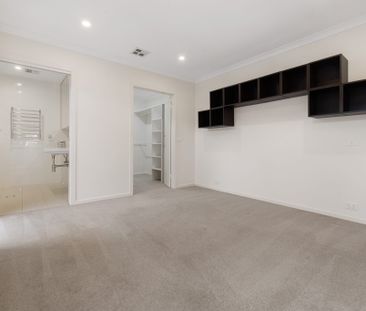 1/30 Aurora Close, Mawson ACT 2607 - House For Rent | Domain - Photo 3