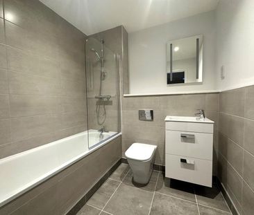2 bedroom apartment to rent - Photo 2