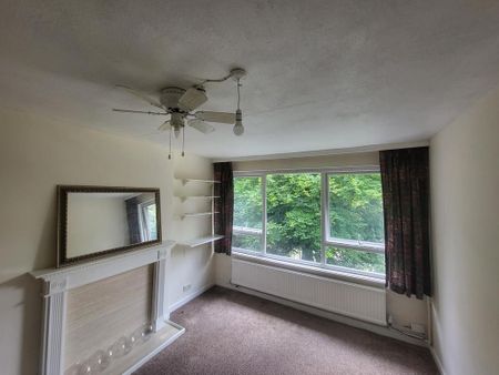 2 bedroom maisonette to rent - Photo 4