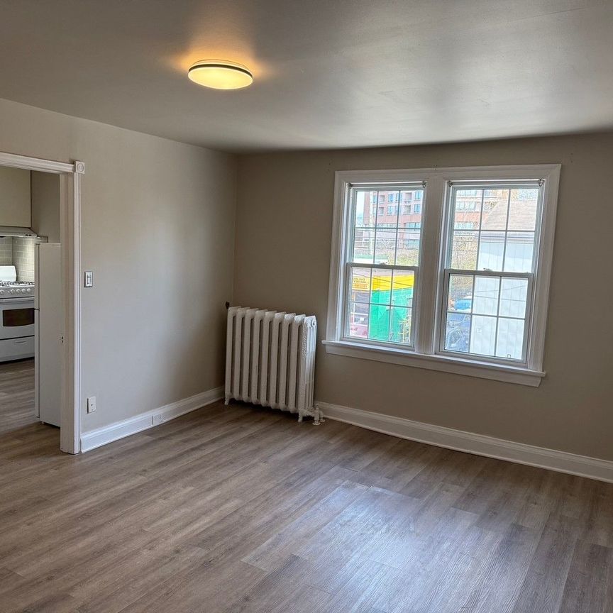 For Lease - 24 Nelson St Street Unit# Unit A, Brampton, Ontario - Photo 1