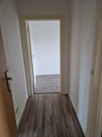 Geräumige zwei Zimmer Wohnung mit Balkon sucht ab sofort Mieter! - Photo 3