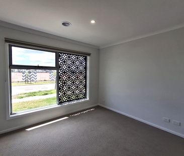 This home ticks all the boxes. - Photo 4