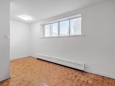 For Lease - 165 Colborne Avenue Unit# 405, Richmond Hill, Ontario - Photo 3