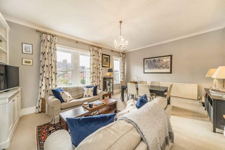 2 bedroom flat to rent - Photo 5