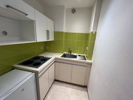 Location Appartement 1 pièce 31m² NANTES 44000 - Photo 2