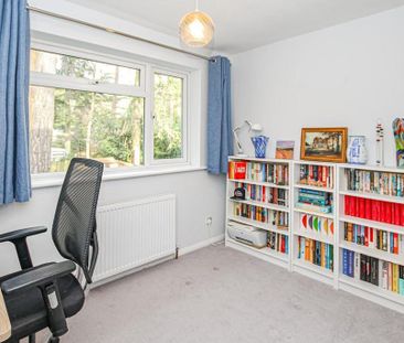 4 bedroom detached house to rent - Photo 6