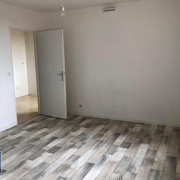 Location Appartement 2 pièces 46m² LILLE 59000 - Photo 2