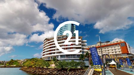 Location Appartement 87.00m² 3 pièces Fort de france - Photo 5