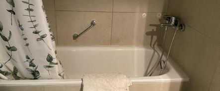 Befristete Wohnung. Ab sofort bis 15 Decenber - Photo 1