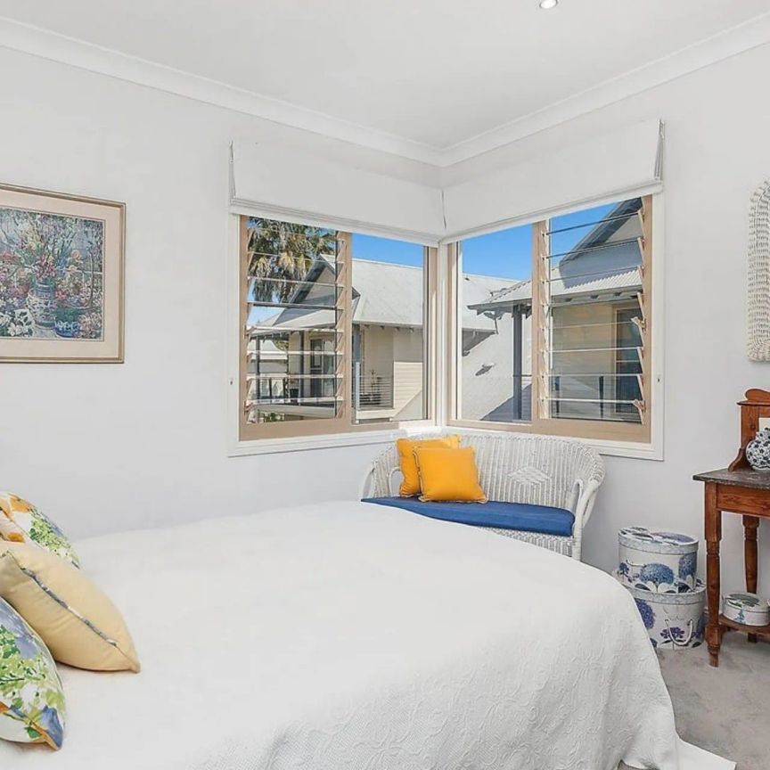 Outstanding Townhouse in Premier Location - Walk to the Beach *Access via Brunswick Road* - Photo 1
