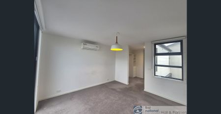 BEAUTIFUL MODERN HOME WITH A VIEW - Photo 4