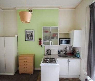 House share to rent - Photo 3