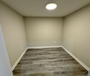 For Lease - 19 Waring Court Unit# Lower, Toronto, Ontario - Photo 5