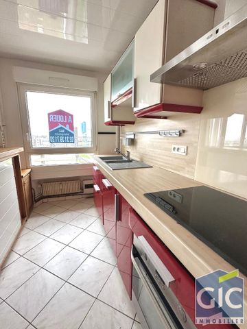 Location Appartement 3 pièces 62m² - Photo 4