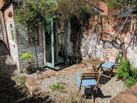Room in a Shared House, Station Road, B14 - Photo 2