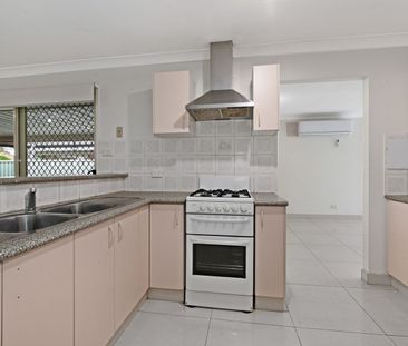 Low Maintenance Four Bedroom Home - Photo 5