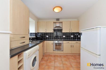 2 bedroom apartment to rent - Photo 4