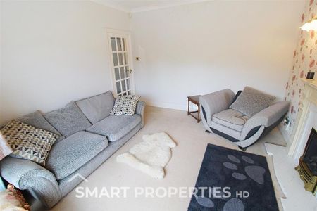 2 bedroom detached bungalow to rent - Photo 2