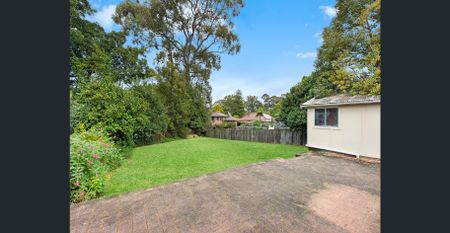 Spacious family home - Photo 4