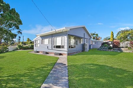 30 Kent Gardens, Soldiers Point, NSW 2317 - Photo 2