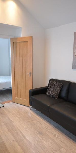 1 bedroom apartment to rent - Photo 1