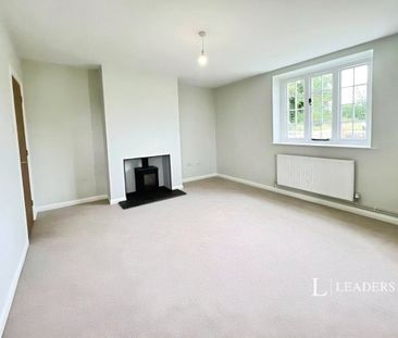 2 bedroom house to rent Station Road, Little Bytham, Grantham, Linc... - Photo 3
