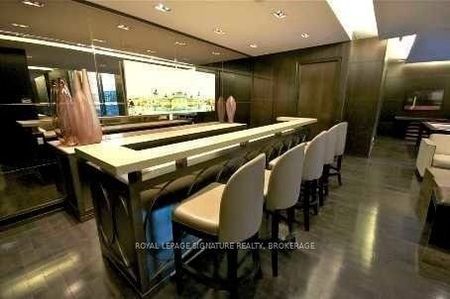 For Lease - 1 Bedford Road Unit# 618, Toronto, Ontario - Photo 4