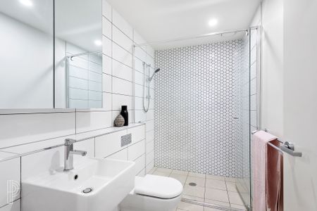 Top floor living at Wayfarer - Photo 3