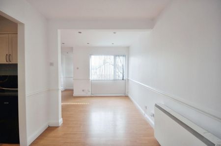2 bedroom House To Let - Photo 3