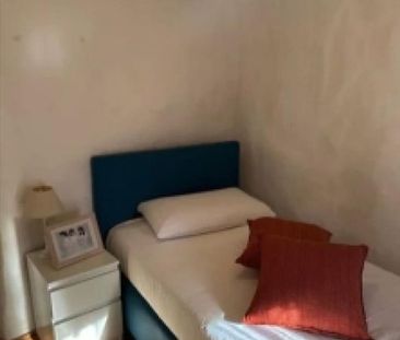 Très joli logement de 5,5 pièces en plein centre ville - Photo 1