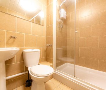 3 bed flat to rent in Helmsley Road, Sandyford, NE2 - Photo 4