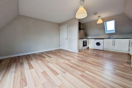 2 bedroom apartment to rent - Photo 5