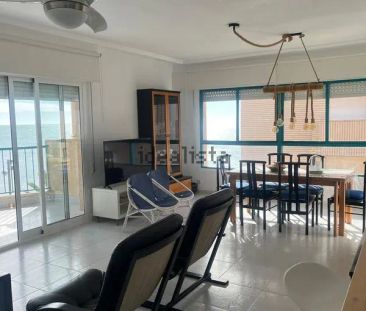 Alquiler de piso en Calle Navegantes - Photo 1