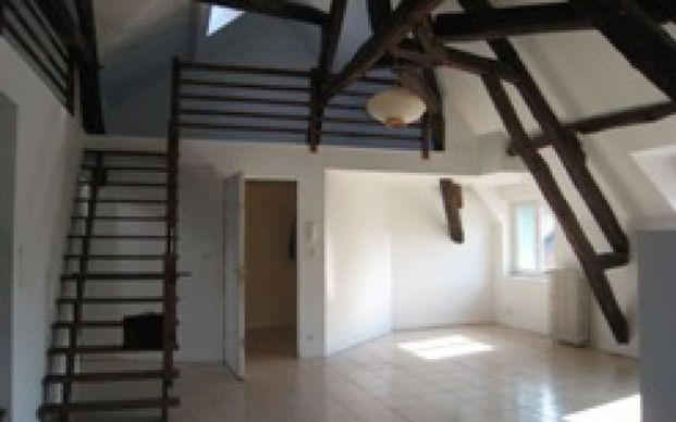 Appartement à louer 2 pièces • La Ferté-Saint-Aubin - Photo 1