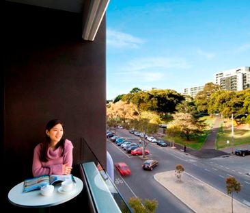 Carlton | Student Living D1 | Superior Studio Balcony - Photo 1