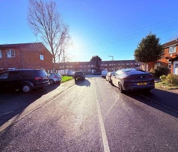 Cecil Drive, Tividale, Oldbury, B69 - Photo 6